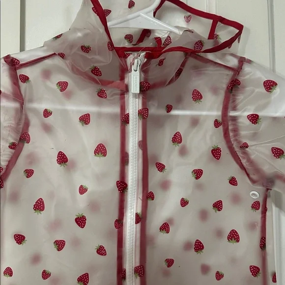 Hunter clear with strawberries rain coat - Picture 2 of 5